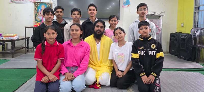Acharya Debendra Kashyap with Students